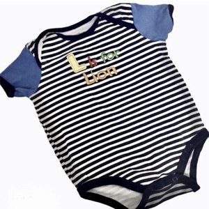 5/$25 Nuby L Is For Lion Bodysuit 24m